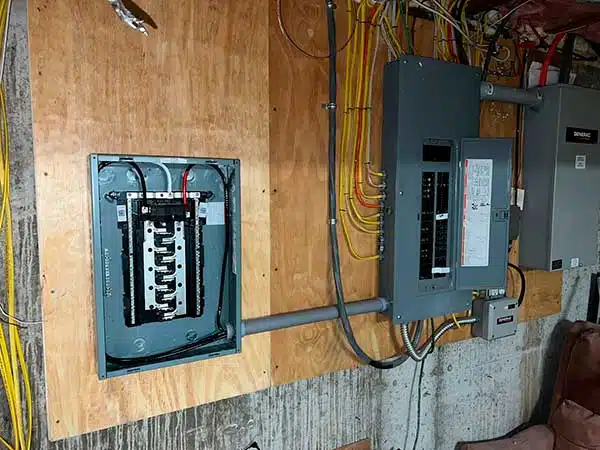 Residential Electrician in Troy